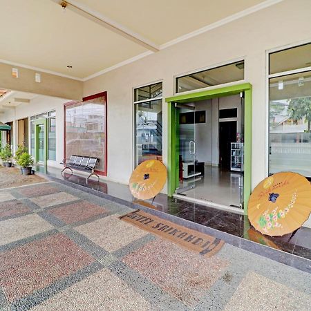 Oyo 90347 Hotel Srikandi Syariah Tasikmalaya Exteriér fotografie