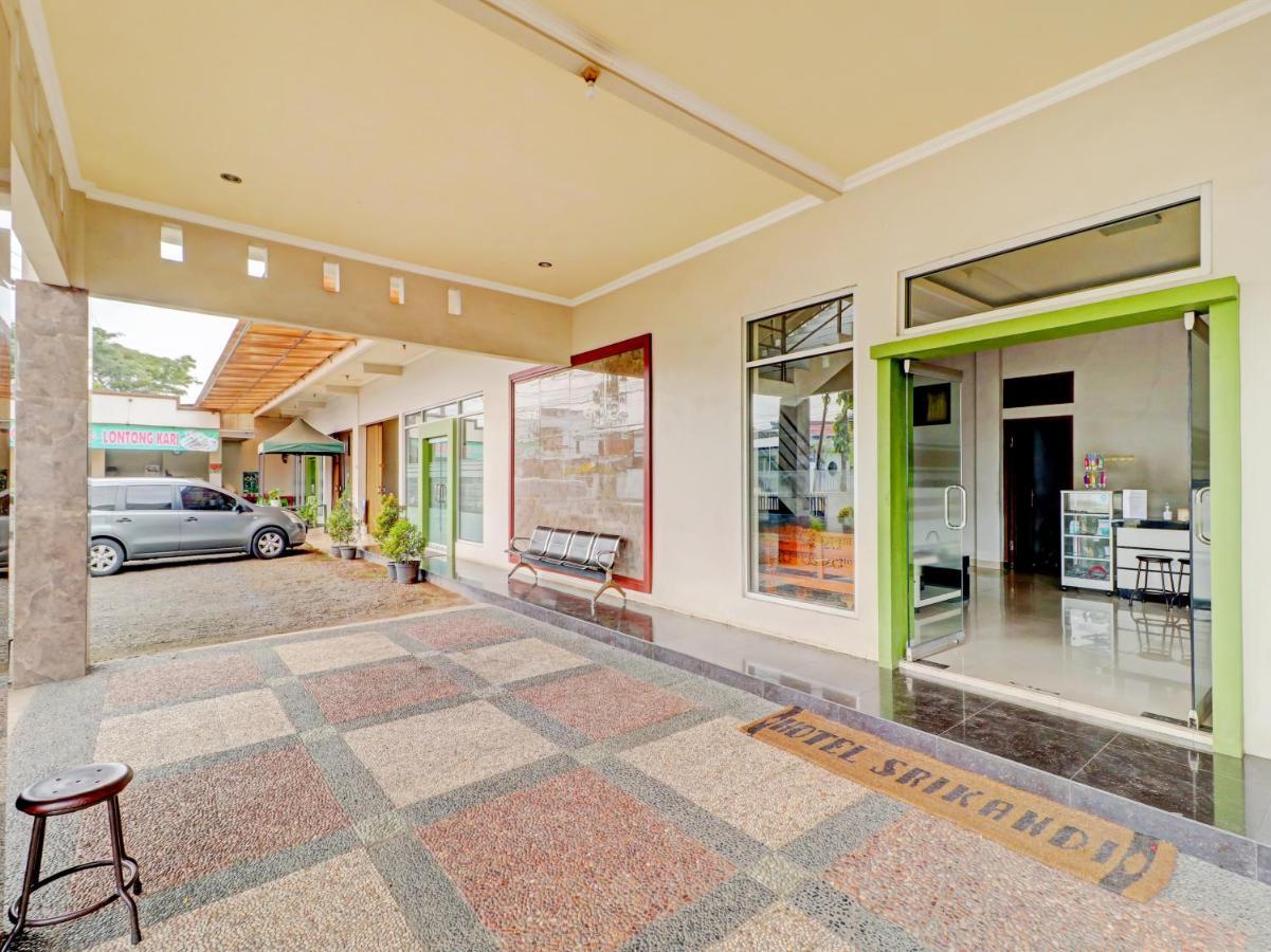 Oyo 90347 Hotel Srikandi Syariah Tasikmalaya Exteriér fotografie