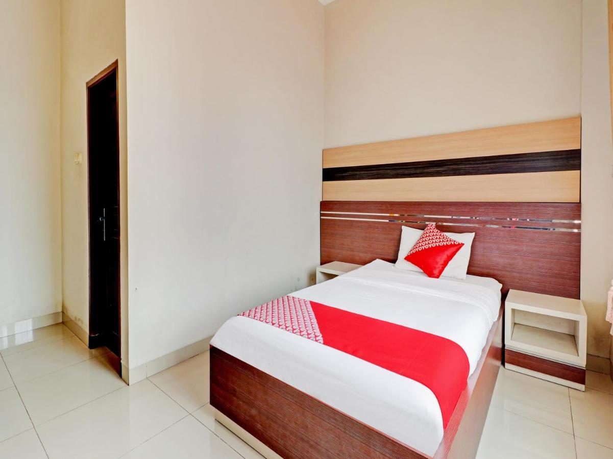 Oyo 90347 Hotel Srikandi Syariah Tasikmalaya Exteriér fotografie